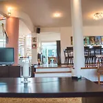 Ferienhaus Erasmia's House - A Haven For Ultimate Relaxation *