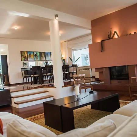 Erasmia's House - A Haven For Ultimate Relaxation بيت للعطل *