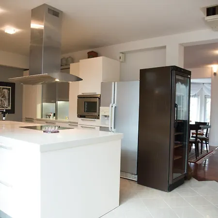 بيت للعطل Erasmia's House - A Haven For Ultimate Relaxation Nikaia
