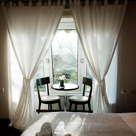 Erasmia's House - A Haven For Ultimate Relaxation بيت للعطل *
